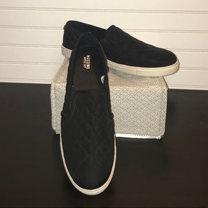 Mossimo slip ons